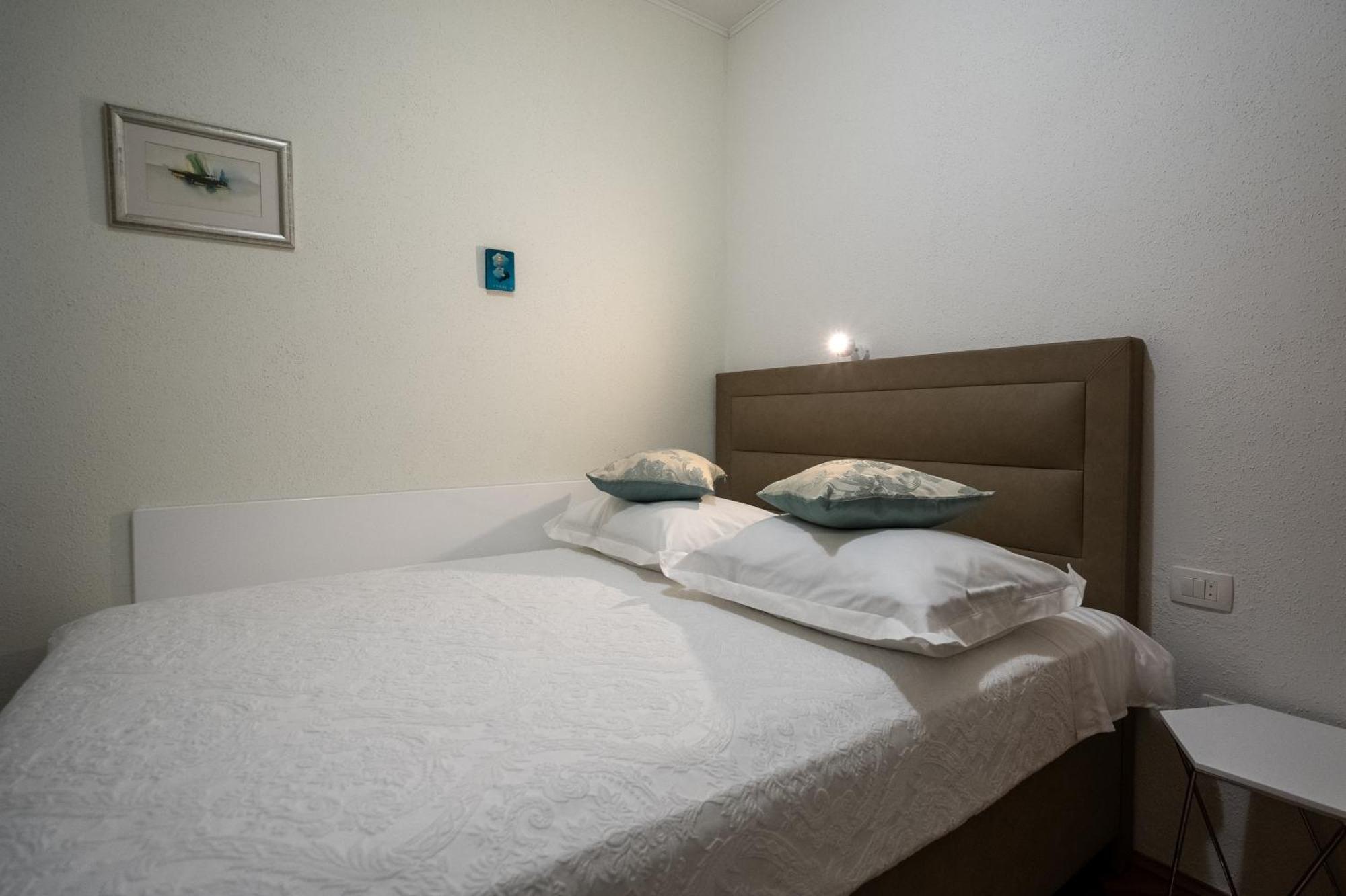 Adam Apartments Stobreč Kültér fotó
